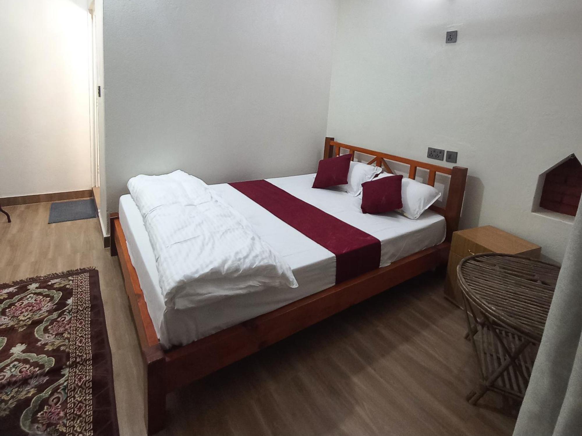 Mount Fuji Homestay Deorali Bagian luar foto